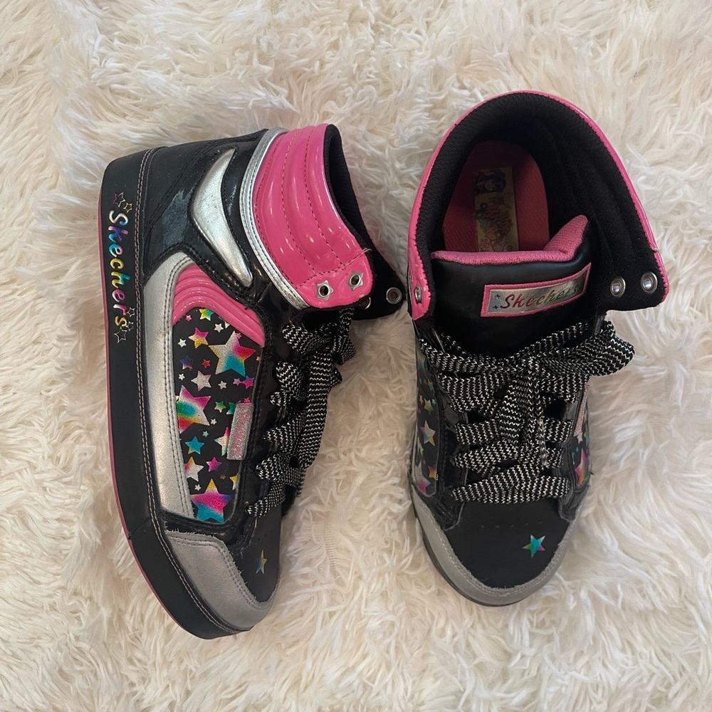 Skechers Girls’ Star Print High-Top Sneakers — Size US 3
